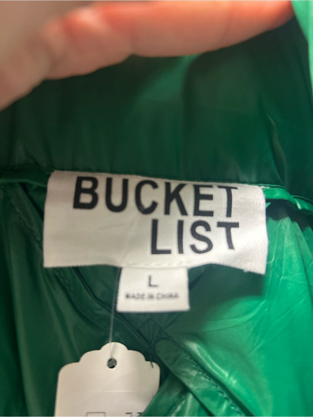 BUCKETLIST Shiny Green Quilted Puffer Vest - Picture 2 of 2